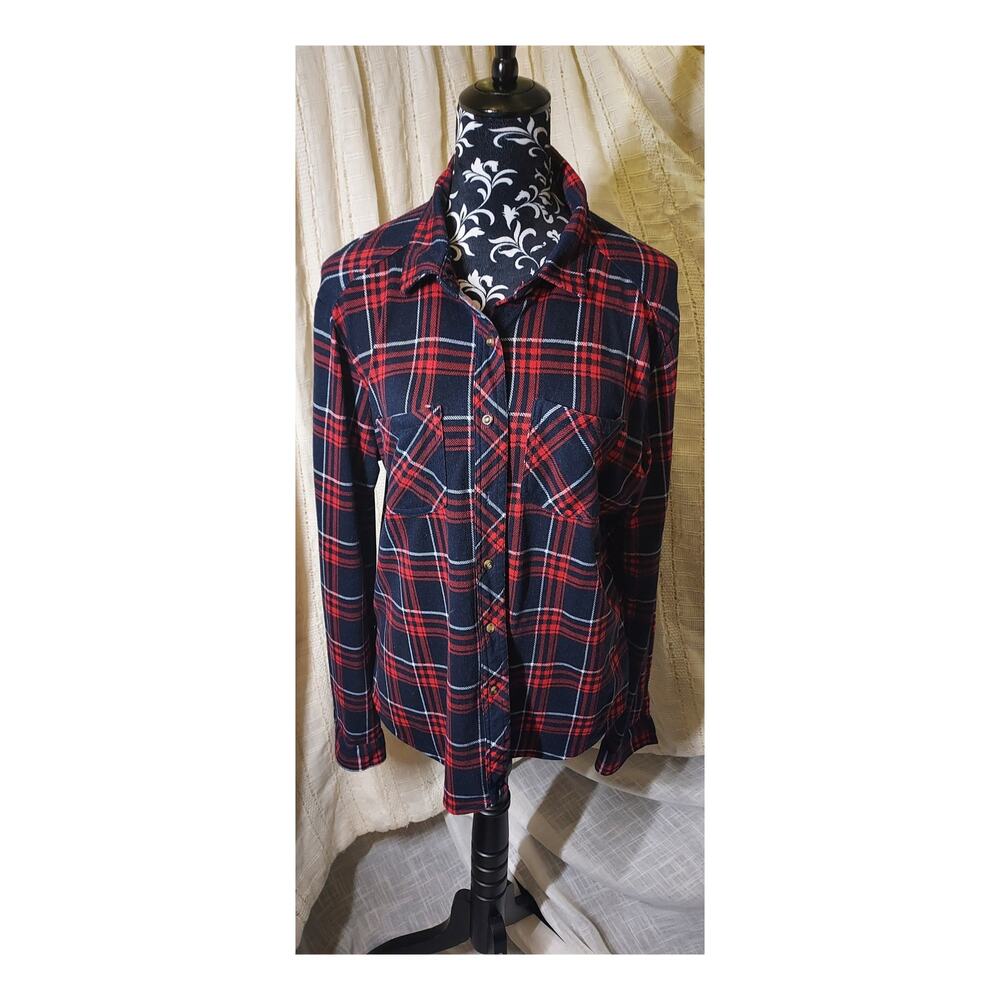 Eden & Olivia Women's Flannel Long Sleeve Button Down with Breast Pockets Size L